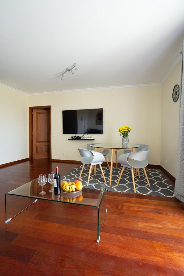 Ocean Breeze Apartment Caniço Екстериор снимка