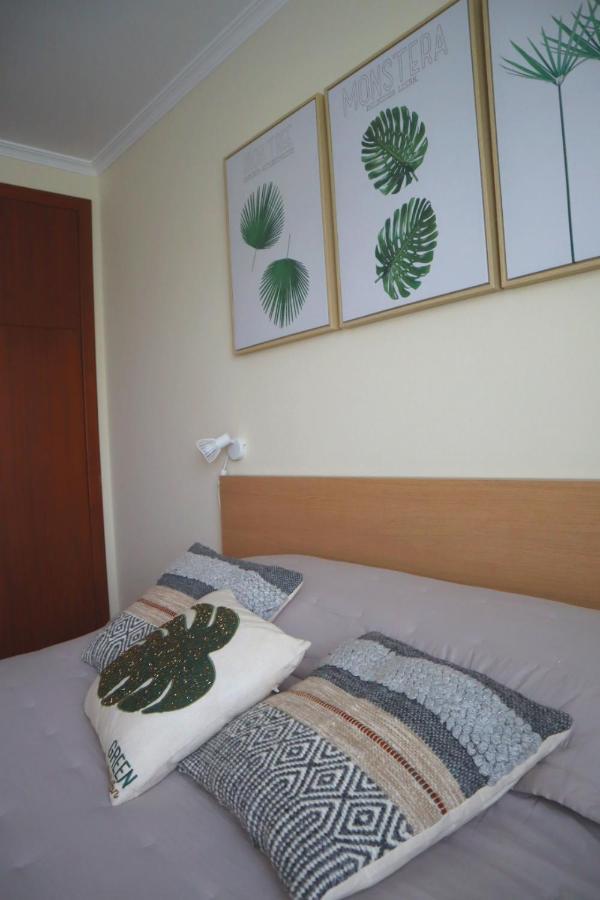 Ocean Breeze Apartment Caniço Екстериор снимка